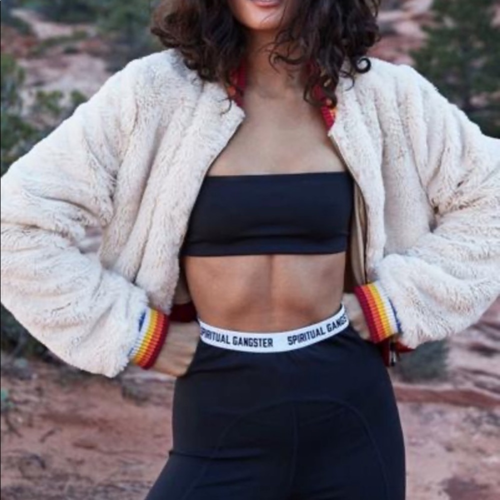 🦄Spiritual Gangster Furry Bomber Jacket Sz Medium